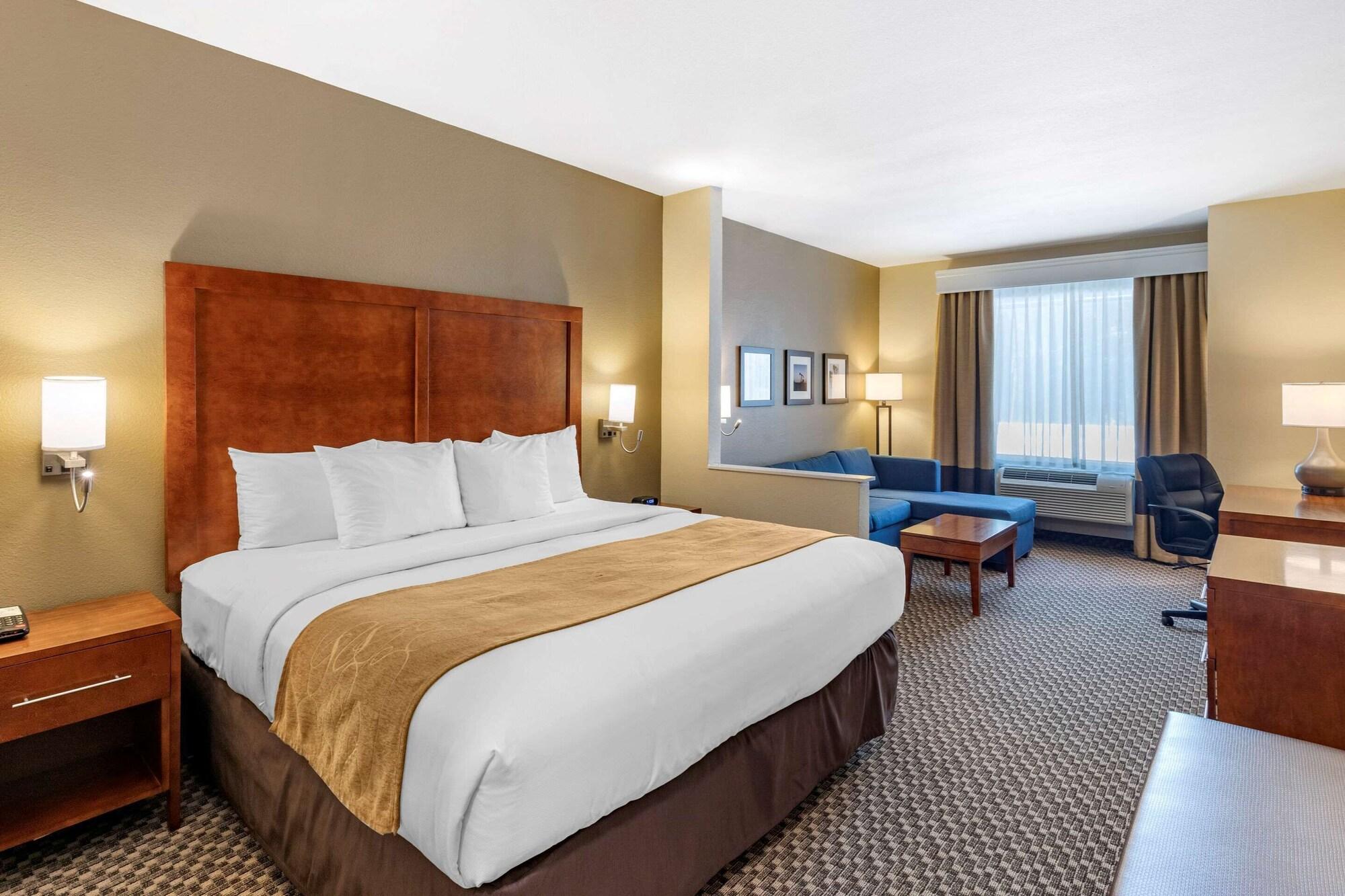 Comfort Suites Lufkin Exterior photo
